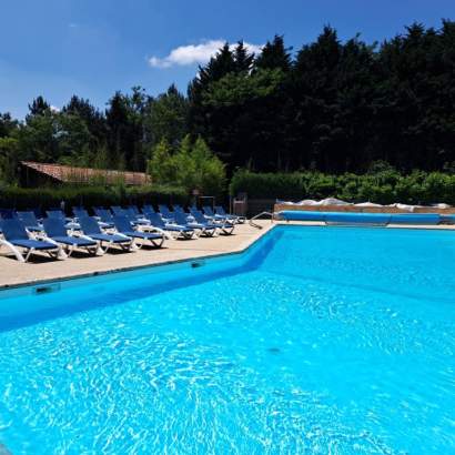 piscine camping pins soleil.jpeg swimming pool nouvelle aquitaine